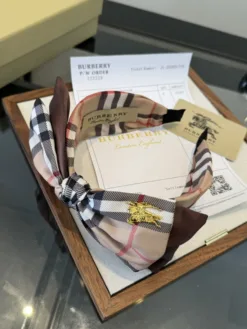 BURBERRY Hair Accessories D520260503050349