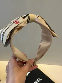 Alternative view of BURBERRY Hair Accessories D520260503050449