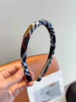BURBERRY Hair Accessories D520260503655049