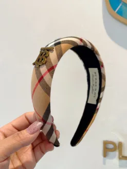 BURBERRY Hair Accessories D520260503656349