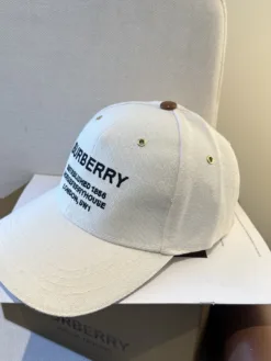 Alternative view of BURBERRY Hats & Caps D520260503648349