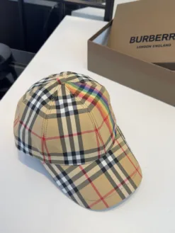 Alternative view of BURBERRY Hats & Caps E520260503323649