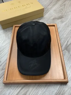 BURBERRY Hats & Caps F020260503627249