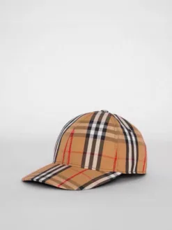 BURBERRY Hats & Caps F020260503627749