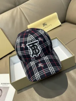 BURBERRY Hats & Caps F520260503184049
