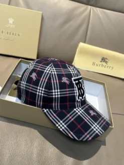 Alternative view of BURBERRY Hats & Caps F520260503184049