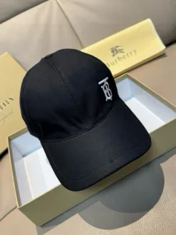 BURBERRY Hats & Caps F520260503233249