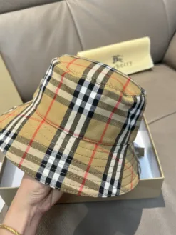 Alternative view of BURBERRY Hats & Caps G520260503586659