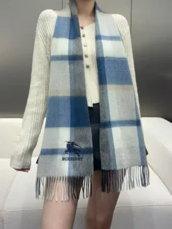 BURBERRY Scarves A1020260504188869