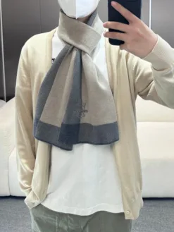 Alternative view of BURBERRY Scarves A1020260504481569