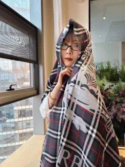 BURBERRY Scarves A2520260504274269
