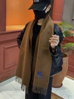 Alternative view of BURBERRY Scarves A2520260504837769