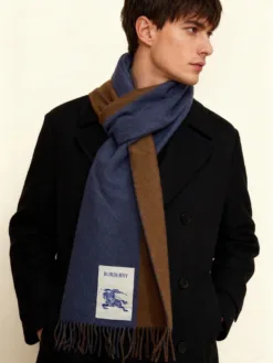 Alternative view of BURBERRY Scarves A3020260504934969