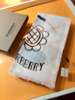 BURBERRY Scarves A3520260504142869