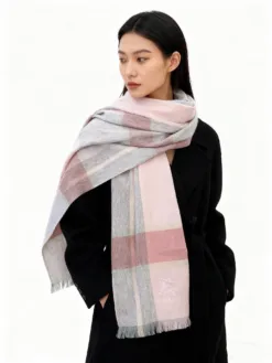 BURBERRY Scarves A3520260504397269
