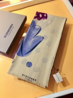 BURBERRY Scarves A3520260504780469