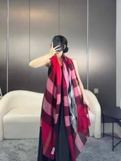 BURBERRY Scarves A4020260504559979