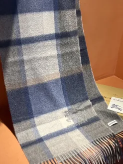 Alternative view of BURBERRY Scarves A9520260504533789