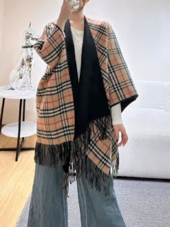 Alternative view of BURBERRY Scarves B2020260504316899