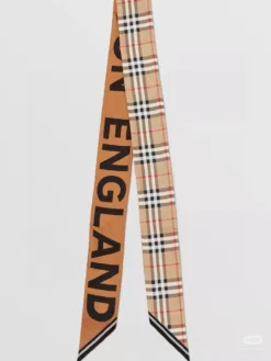 BURBERRY Scarves E020260504673549