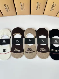 BURBERRY Socks D020260503552049