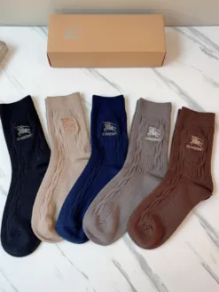 BURBERRY Socks E020260503432349