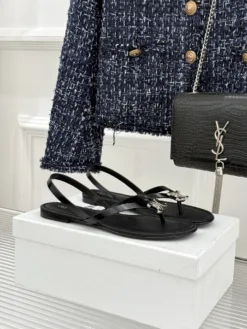 CELINE Sandals & Slides EU35-39 B70202605030578119