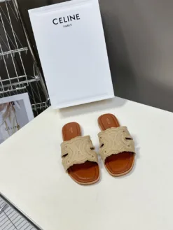 CELINE Sandals & Slides EU35-40 B70202605030923119