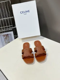 CELINE Sandals & Slides EU35-40 B90202605030925129