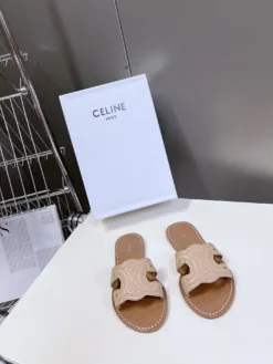 CELINE Sandals & Slides EU35-40 B90202605030935129