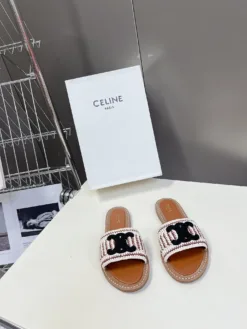 CELINE Sandals & Slides EU35-40 B90202605030936129