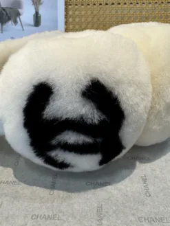 Alternative view of CHANEL Ear Muffs A4020260503390679