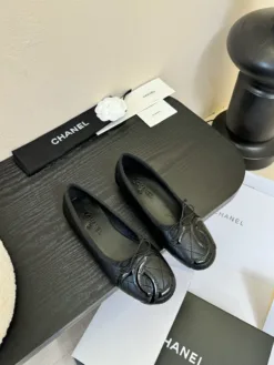 CHANEL Flats & Loafers EU35-39 C10202605032148129