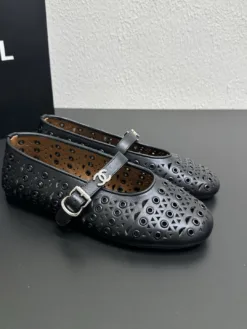Alternative view of CHANEL Flats & Loafers EU35-39 C20202605031672139