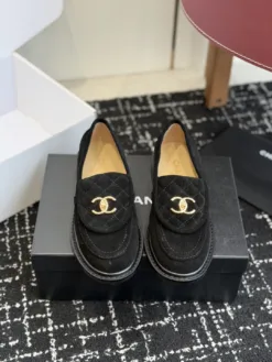 CHANEL Flats & Loafers EU35-39 C50202605033255149