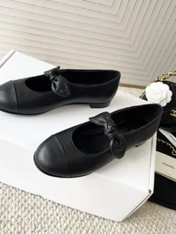 CHANEL Flats & Loafers EU35-39 C70202605031359149