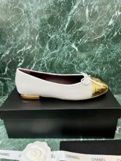 CHANEL Flats & Loafers EU35-40 B10202605031749109