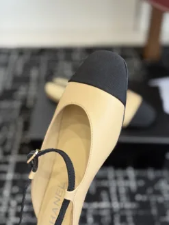 Alternative view of CHANEL Flats & Loafers EU35-40 C90202605031907159