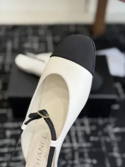 Alternative view of CHANEL Flats & Loafers EU35-40 C90202605031908159