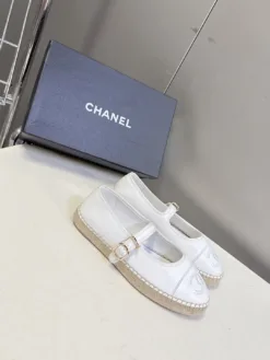 Alternative view of CHANEL Flats & Loafers EU35-41 B90202605032564129