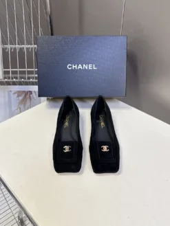 CHANEL Flats & Loafers EU35-41 C00202605030348129