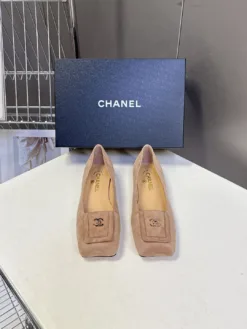 CHANEL Flats & Loafers EU35-41 C00202605030349129