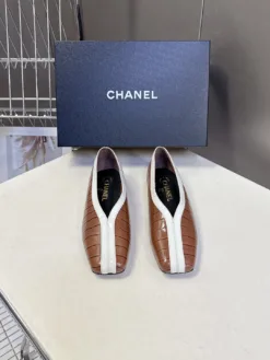 CHANEL Flats & Loafers EU35-41 C10202605030341129