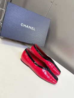 Alternative view of CHANEL Flats & Loafers EU35-41 C10202605030342129