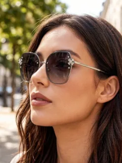 CHANEL Glasses & Sunglasses H00504898859