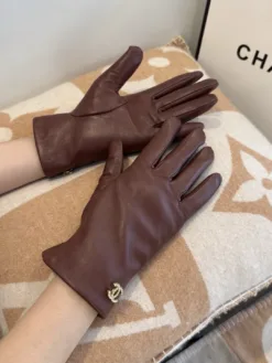 CHANEL Gloves A0520260503355969