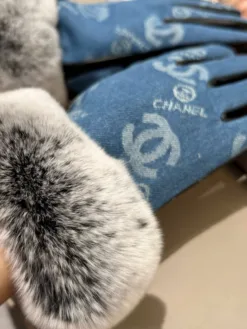 CHANEL Gloves A4520260503653279