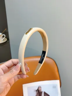 Alternative view of CHANEL Hair Accessories D520260503046449