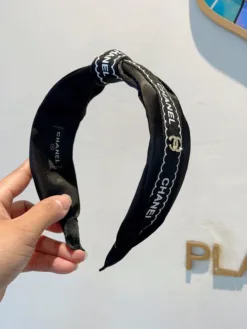 Alternative view of CHANEL Hair Accessories D520260503048549