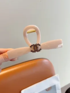 Alternative view of CHANEL Hair Accessories D520260503198449